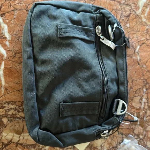 Baggalini with belt loops - Picture 2 of 4